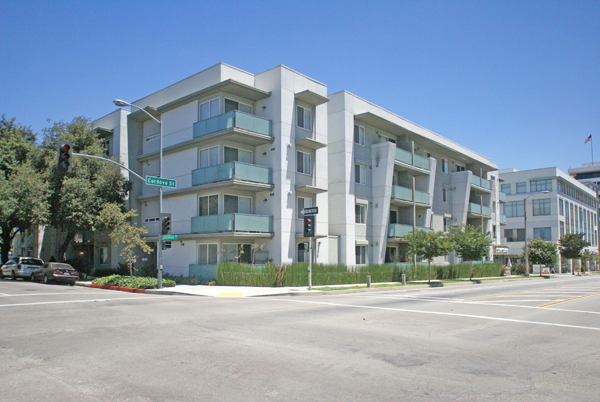 Pasadena Collection West Condos 160 S Hudson Avenue, Pasadena, CA